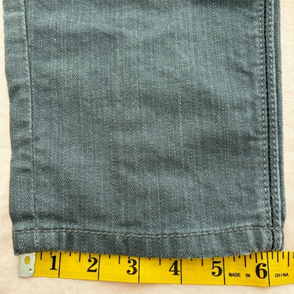 Yanuk Stella Crop Grey Jeans - Size 31 (size 11/12) - Picture 7 of 8